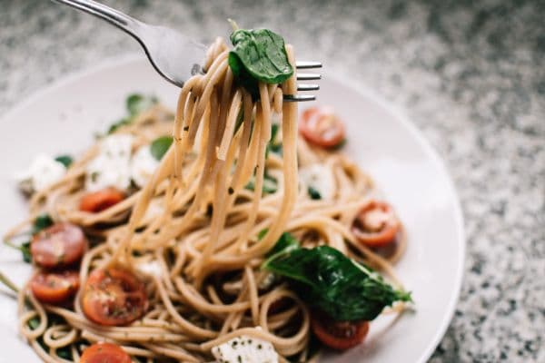 Weeknight Tomato Basil Spaghetti